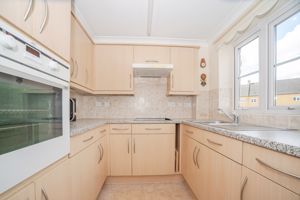 KITCHEN- click for photo gallery